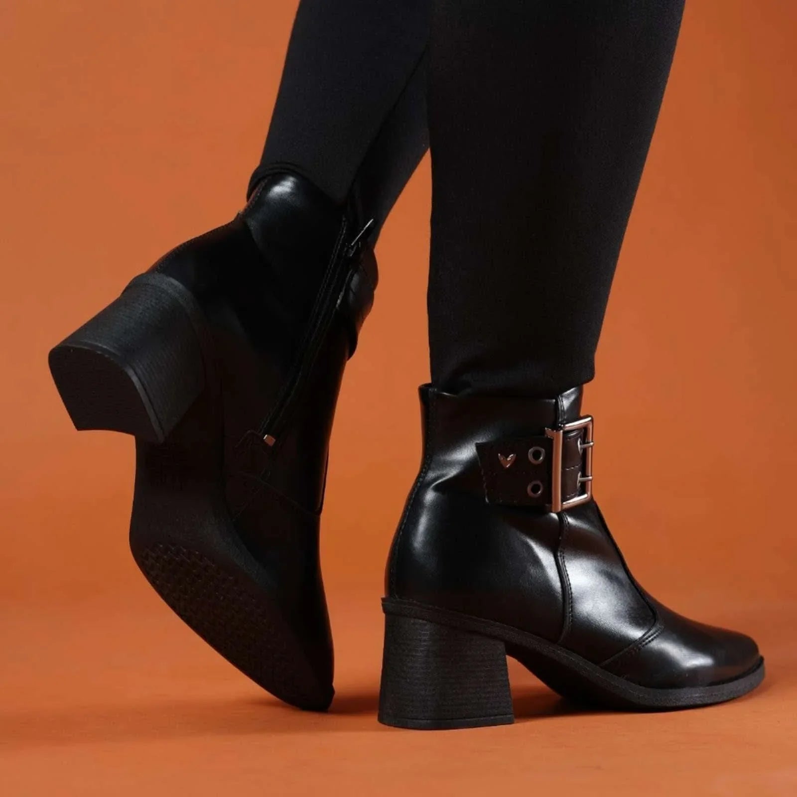 BOTA FEMININA ULTRACONFORTO COURO NAPA GALBANI - Banana Calçados -